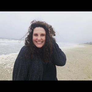 Meet your Posher, Meagan